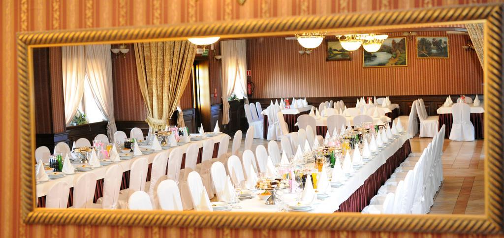 Hotel Czardasz Koziegłowy Εξωτερικό φωτογραφία