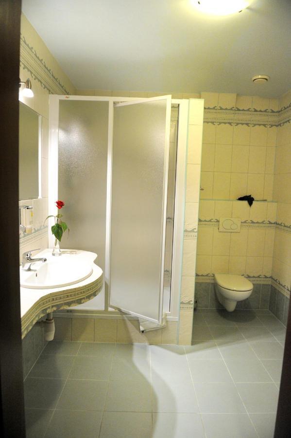 Hotel Czardasz Koziegłowy Εξωτερικό φωτογραφία